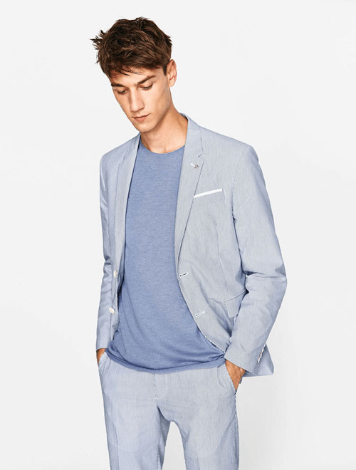 Oak hand burned round with detail - Image 4