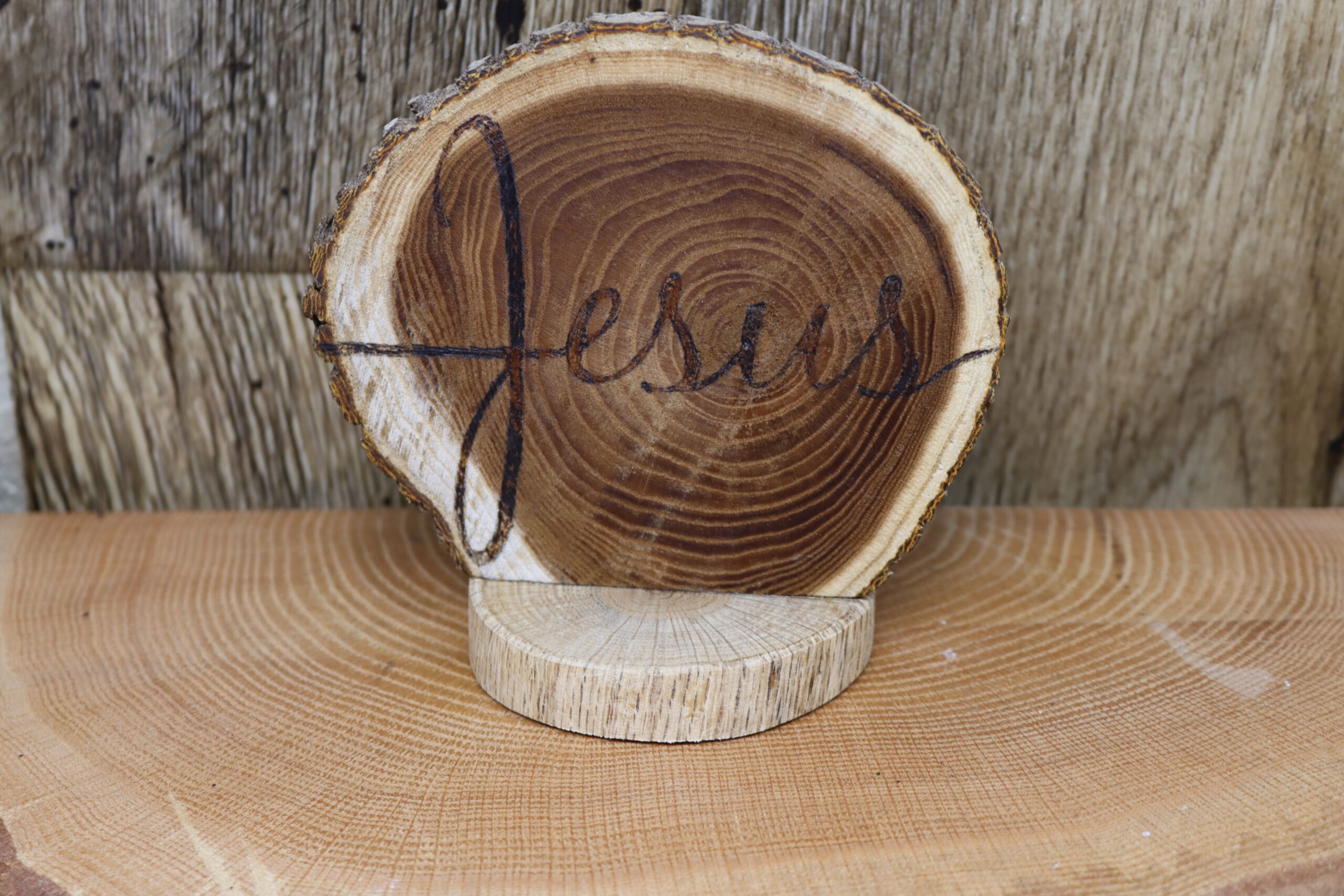 White Mulberry wood round decor