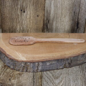 Cherry wood spatula with graphic