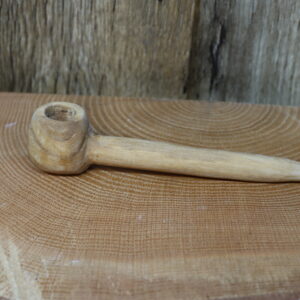 White mulberry tobacco pipe