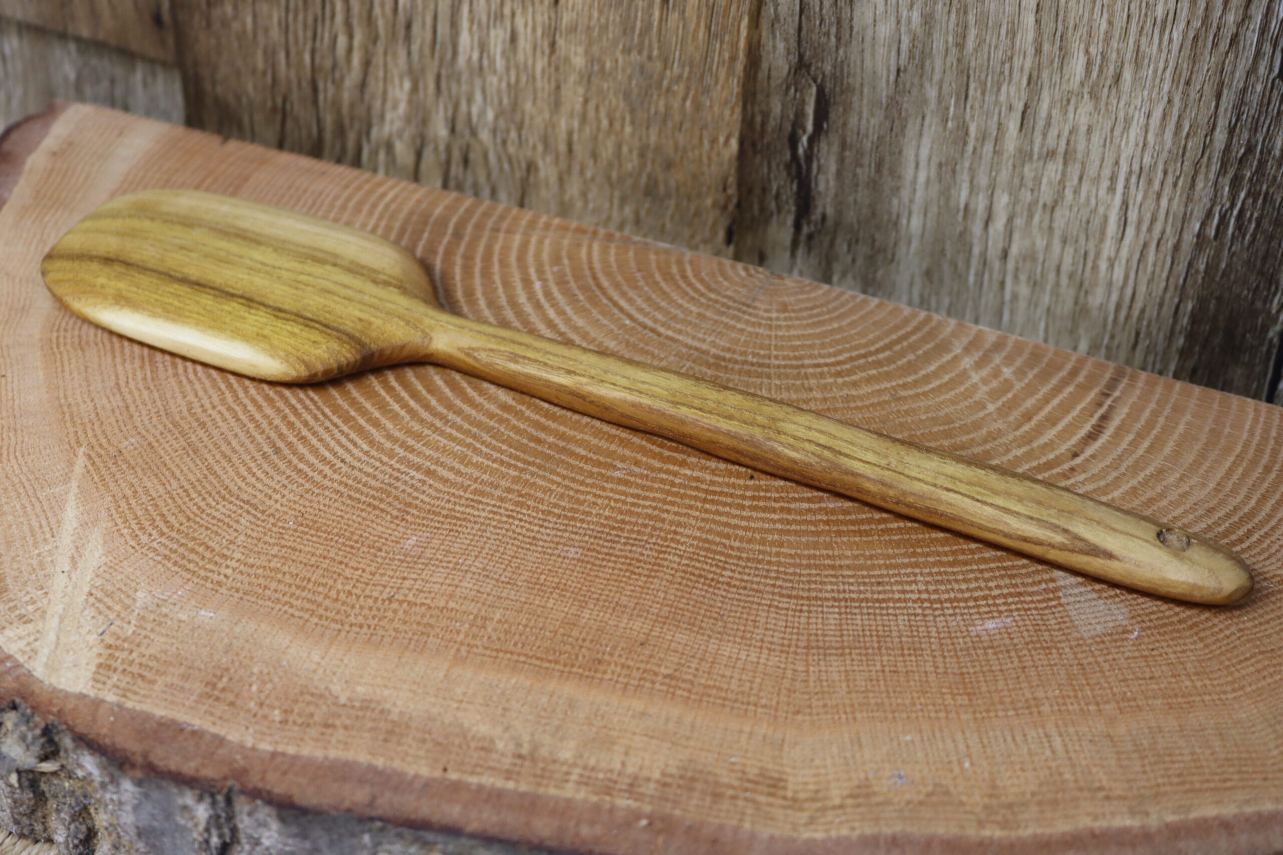 White mulberry wood spatula